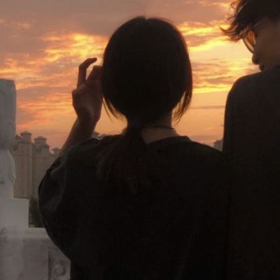 2021最火爆微信情侣双人头像图片精选-一男一女双人_11