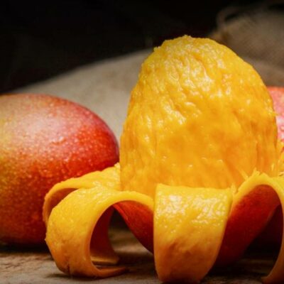 什么颜色的芒果甜又好吃图片