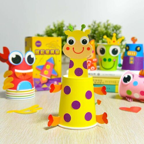 幼儿园纸杯动物手工制作成品图-长颈鹿_1