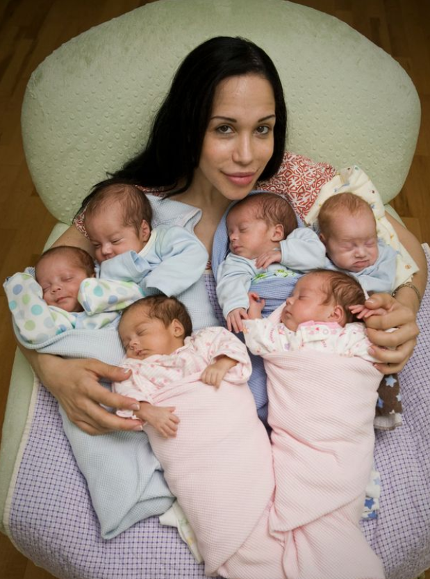 怀孕并生下八胞胎是一种怎样的体验！八胞胎图片！_2
