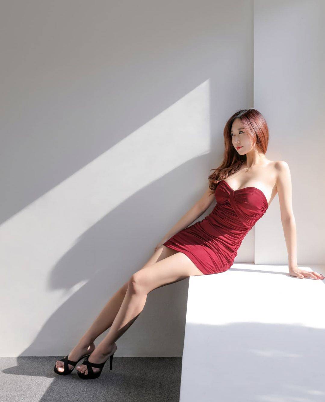 身高168cm的女生顶级身材！-100斤体型图_1