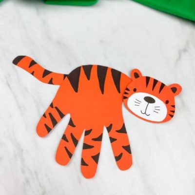幼儿园动物手印画十二生肖之老虎作品图片精选