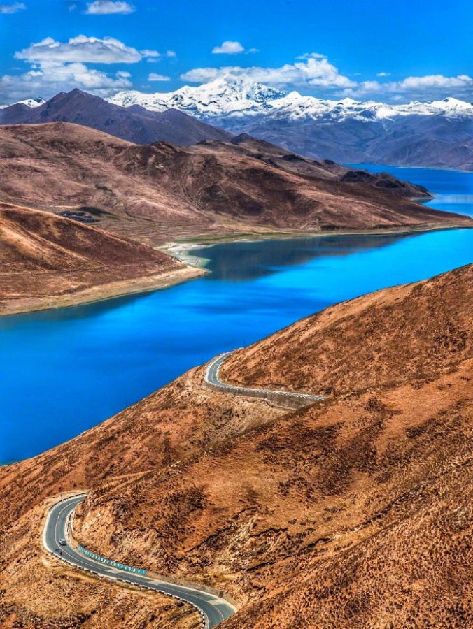 西藏路上的蓝天青山白云清澈的湖水唯美图舒心_8
