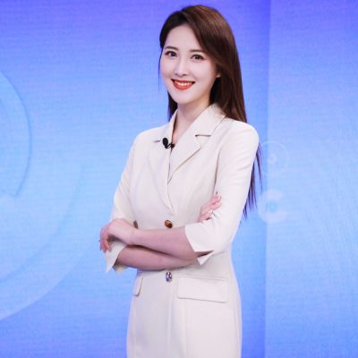 中国传媒大学校花美女CCTV6电影频道主持人李丹儿美照