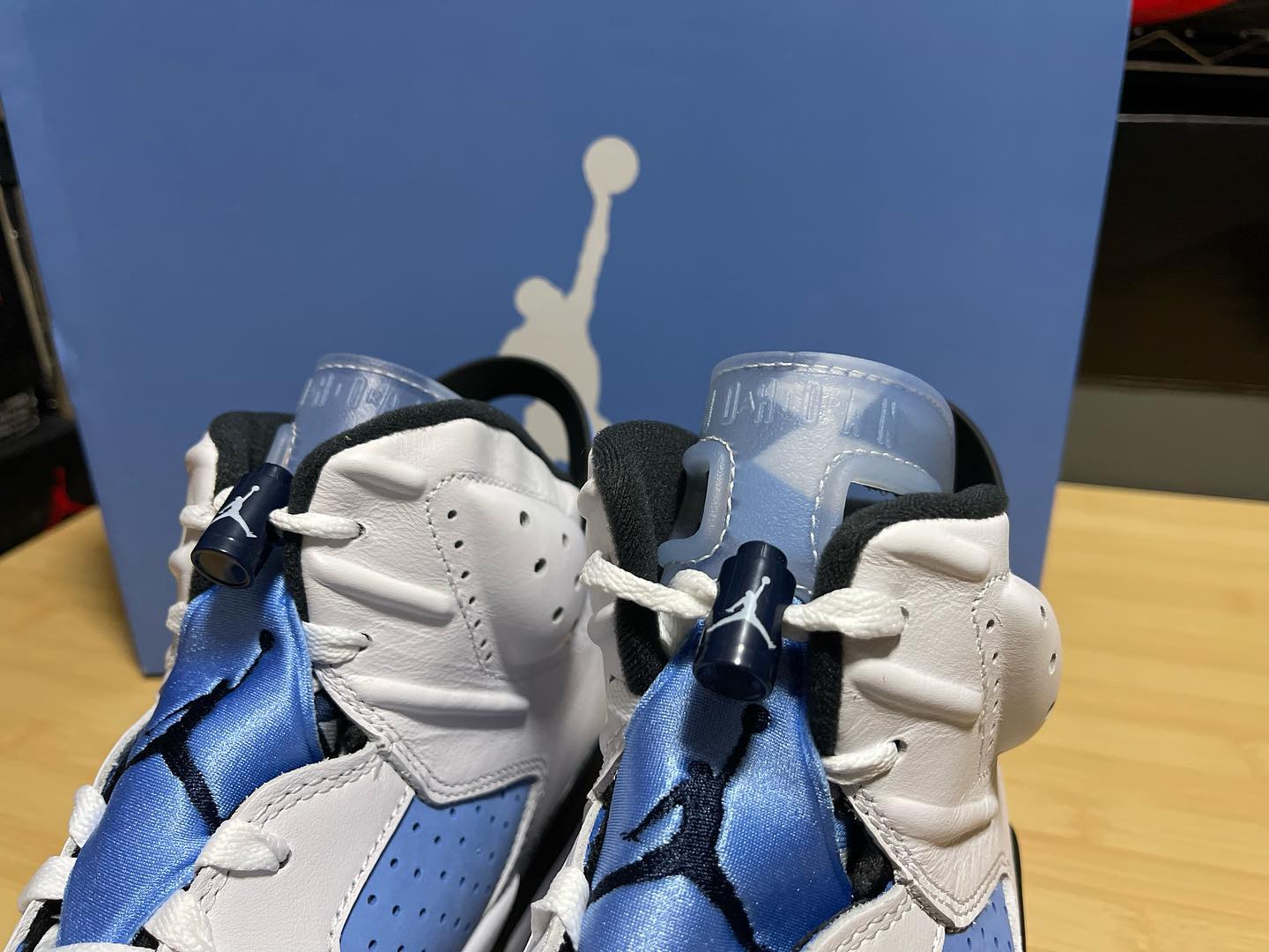 Nike Air Jordan 6 AJ6 大学蓝北卡蓝复古篮球鞋正品实拍 对比细节图_4
