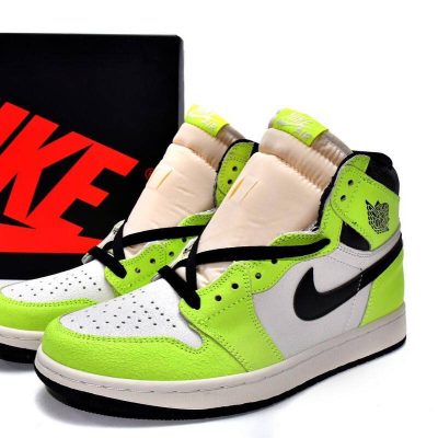 2022新款AJ高帮Nike Air Jordan 1 High OG “Volt ”荧光绿白配色正品高清实拍图
