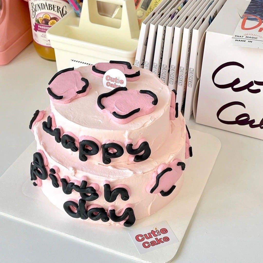 可爱的生日蛋糕微信头像，适合做头像的蛋糕图片_5