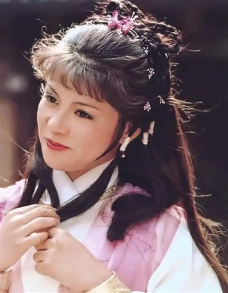 盘点哪些因为抑郁症自杀的明星-翁美玲抑郁症_1