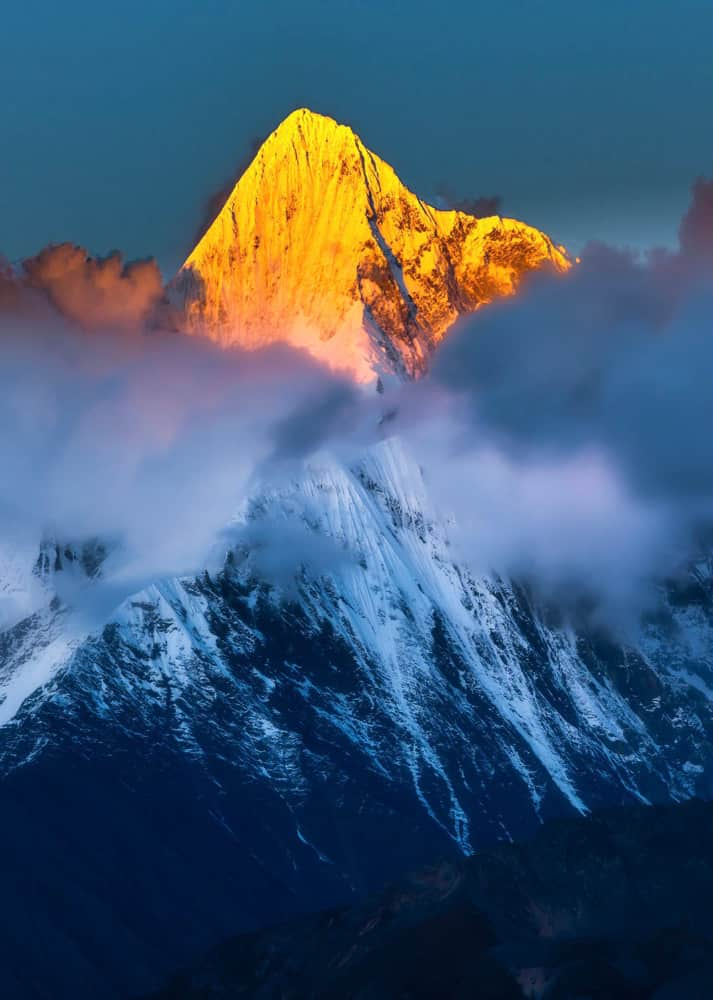 日照金山唯美图片 好运一整年_1